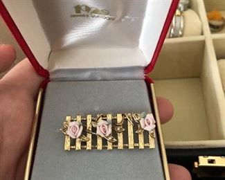 Pin