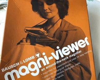 Vintage Bausch & Lomb Magni viewer