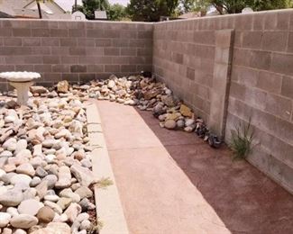 ROCKS FOR SALE BY THE LB