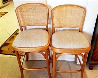 3 mathcing barstools
