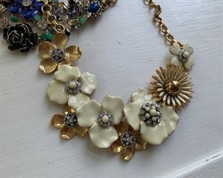 White House Black Market runway necklace