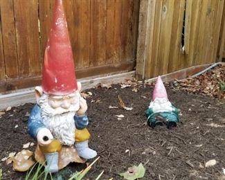 yard gnomes