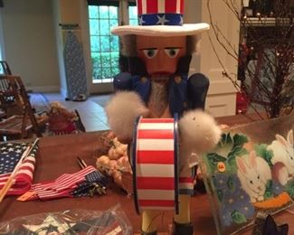 Uncle Sam Nutcracker