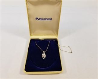 14 K Gold Chain Necklace & Diamond https://ctbids.com/#!/description/share/233696
