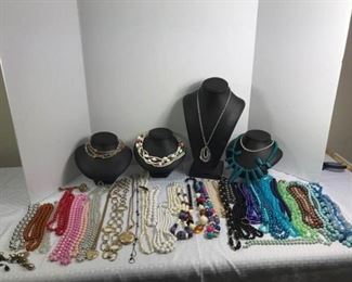 Colorful Costume Necklaces https://ctbids.com/#!/description/share/233712