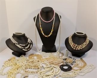 Parade of Pearls https://ctbids.com/#!/description/share/233736