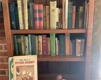 Vintage Books with Decorative Duck https://ctbids.com/#!/description/share/233749