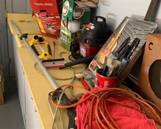 Assortment of household goods https://ctbids.com/#!/description/share/233764