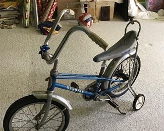 Vintage Schwinn Bike w banana seat Sting Ray Pixie
