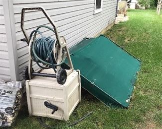 Outdoor swing, hose