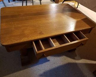Well made Coffee Table w drawer