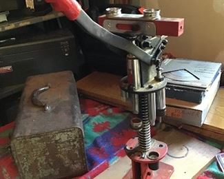 Bullet maker