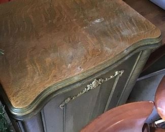 Vintage Sewing Machine