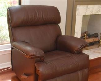 Recliner / Reclining Lounge Chair