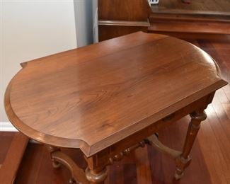 Antique / Vintage Occasional Table