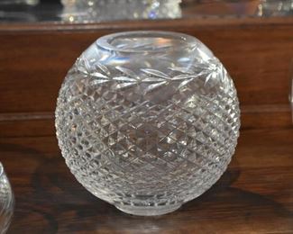 Crystal & Glassware (Vases, Bowls, Centerpiece Bowls, Etc.)