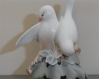 Royal Copenhagen Figurines (Doves)