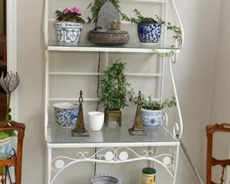 White Metal Garden Shelf / Rack