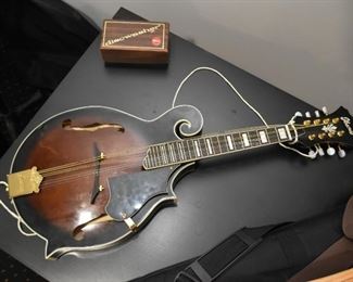 Mandolin