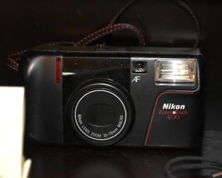 Nikon Zoom Touch 400 Camera