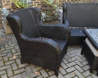 Outdoor / Patio Furniture - Settee, 2 Chairs, Cocktail Table and 2 Ottomans