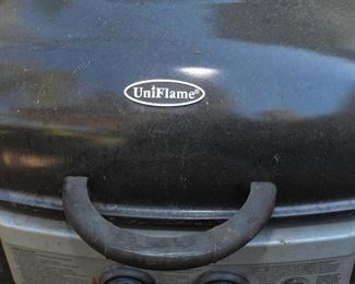 UniFlame Grill