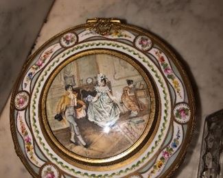 Antique hand painted hinged dresser box 

Very, very, nice!