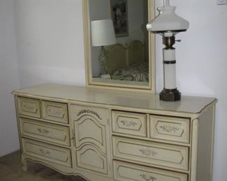 henry link 5pc bedroom set (as is) $75