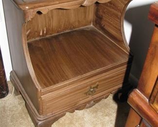 nightstand $10