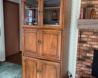 Beautiful hutch, entertainment center.