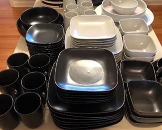 Lindt Stymeist Ceramic Dinnerware - White and Black  - Origin Japan 