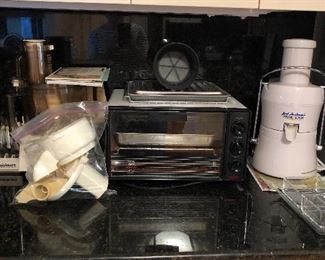 Toaster Oven, Juicer, Cuisinart , etc 