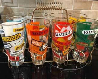 Vintage "Cities Around the World" drinking glasses