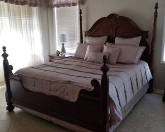 King Size 4 Poster Bed