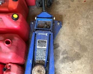 Michelen 3-1/2 ton jack.