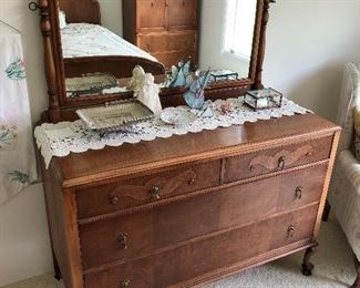 Kindel Furniture dresser with mirror.