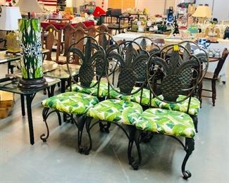 Set of 6 Sturdy Metal Beach Chic Chairs indoor / out door tables 