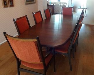 Gudme Danish Dining Table with 2 leaves and 8 Chairs.