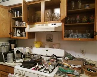 coffee makers, glasses 