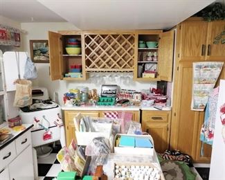 Pyrex, crafts, more vintage fabric....
