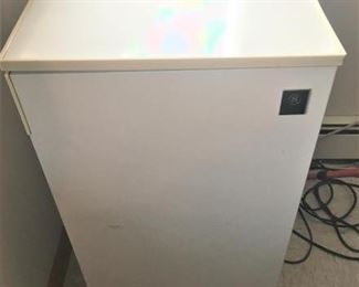 General Electric Refrigerator https://ctbids.com/#!/description/share/274914