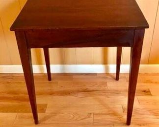 Antique table top deskhttps://ctbids.com/#!/description/share/274944