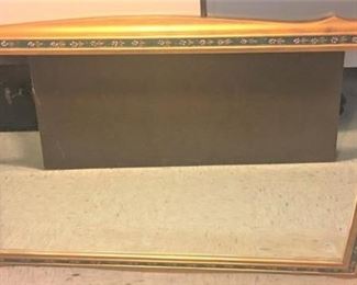 Vintage Wall Mirror
https://ctbids.com/#!/description/share/274956 