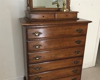 Hinkle Dresser / Mirror $ 294.00