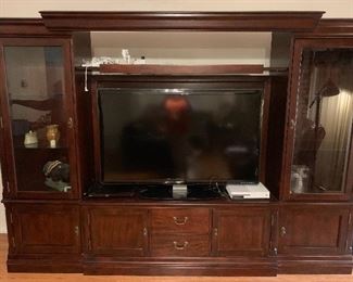 3 piece tv stand and display unit.(TV not for sale)