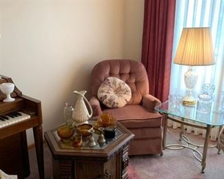 recliner..end tables..crystal..lamp..glassware