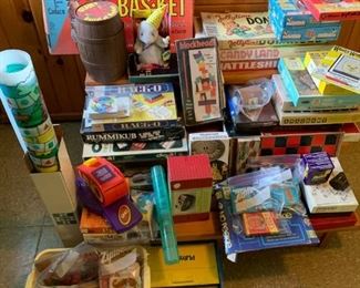 vintage games..Bas.Ket..candy land..jollytime dominos..battleship..pass word..lockhead..puzzles..card games..barrel of monkeys..racko..checkers..rummikub..cooties and others