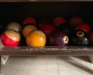 set of vintage pool balls...they will come with the pool table.