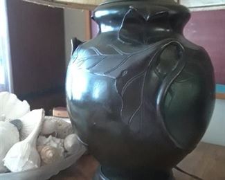 Beautiful black finish lamp. Approx 14"