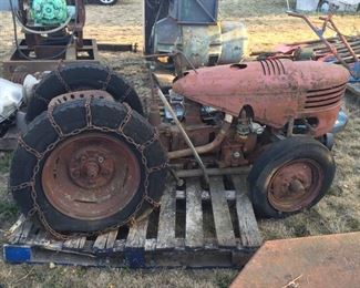 Rare 1940's Bradley Davis Tractor ~ Excellent Project